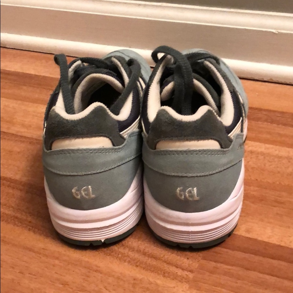 ASICS sneakers - Picture 2 of 3